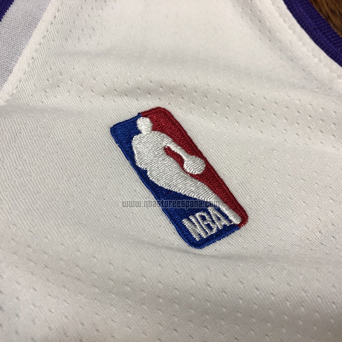 Camiseta Los Angeles Lakers Kobe Bryant NO 8 Mitchell & Ness 2003-04 Blanco